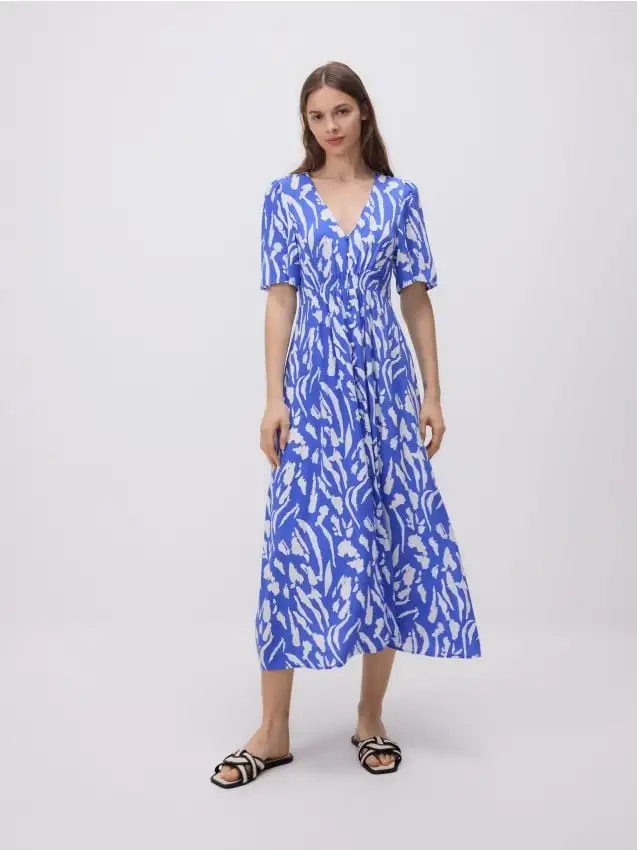 Vestito midi fantasia Colore azzurro