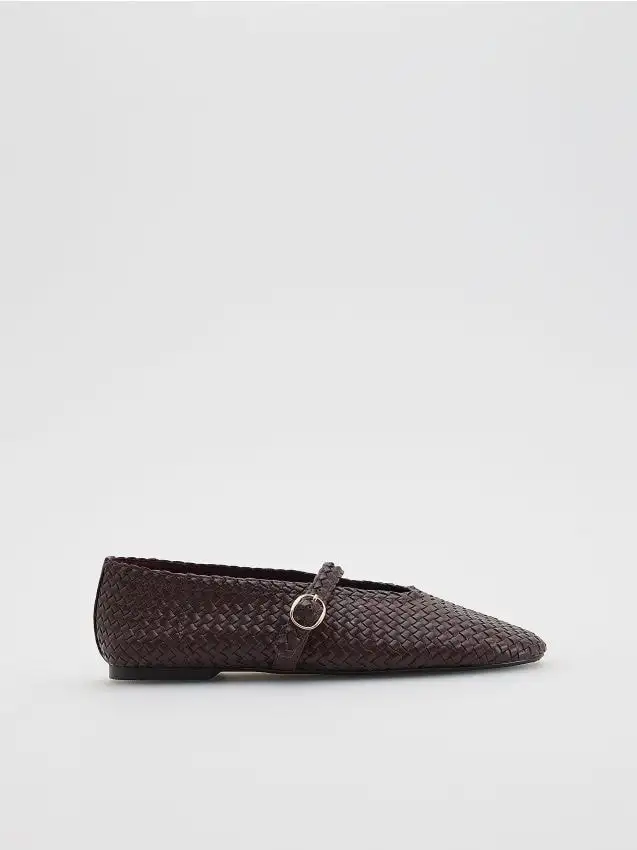 Ballerine intrecciate con cinturino Colore maroon