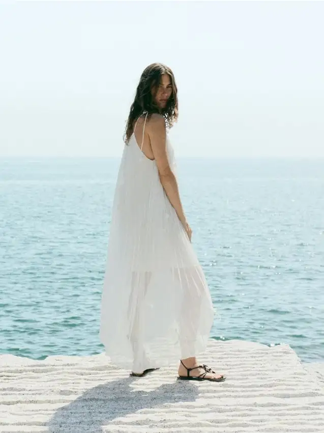 Sandali con cinturini Colore marrone scuro