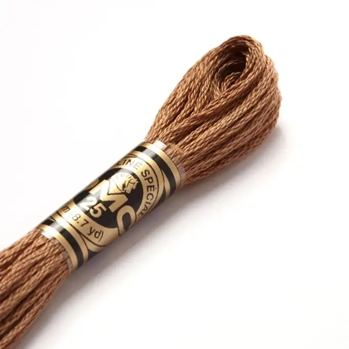 Filato mouliné da ricamo toni marroni COL 3862