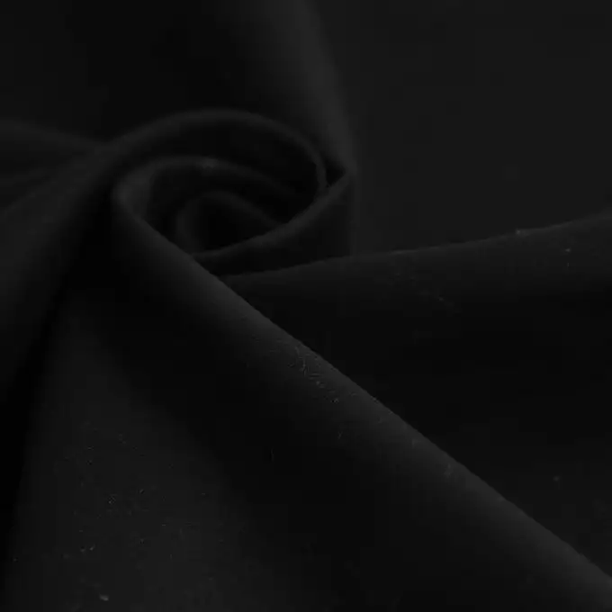 Tessuto gabardine nero