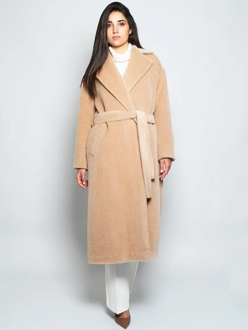 Cappotto con Cintura in Beaver di Lana Beige