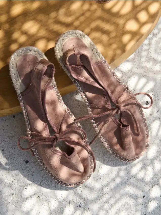 Espadrillas in camoscio con lacci Colore caffè