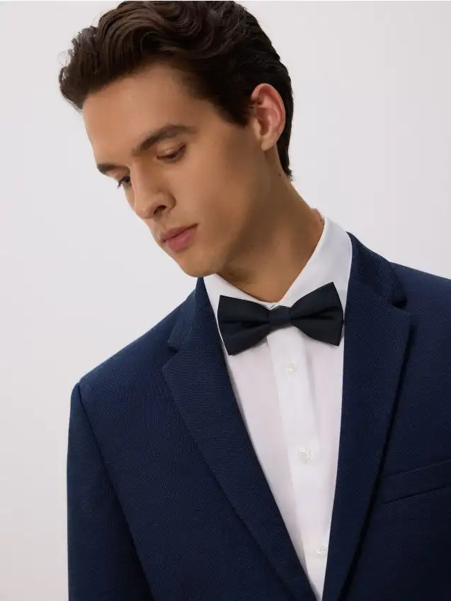 Cravatta a farfalla classica Colore blu scuro