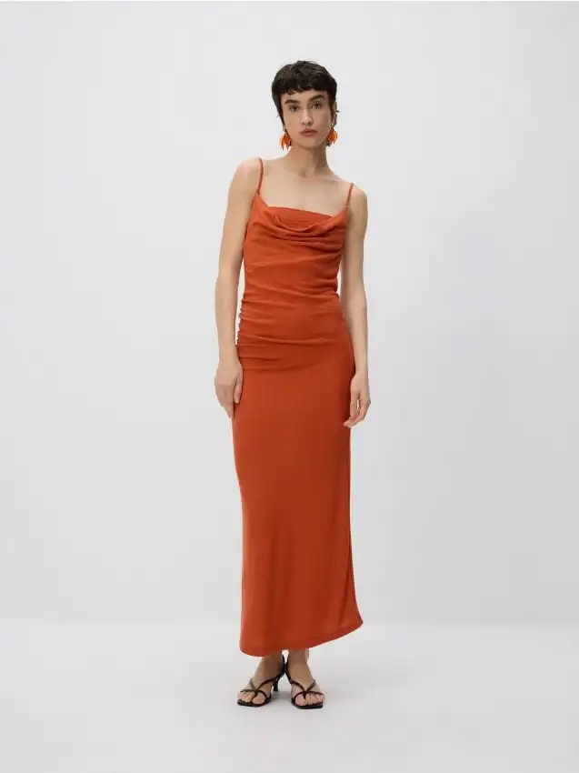 Viskozinė suknelė su petnešėlėmis Colore mandarino