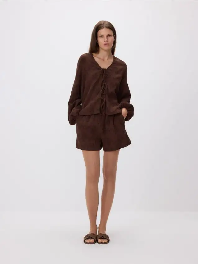 Shorts in mussola stampata Colore marrone scuro