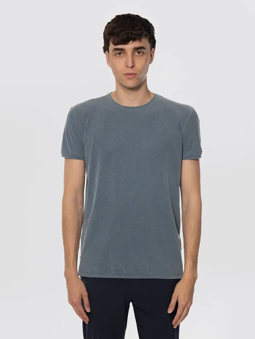 T-shirt in Piqué con Effetto Delavé Blu Notte