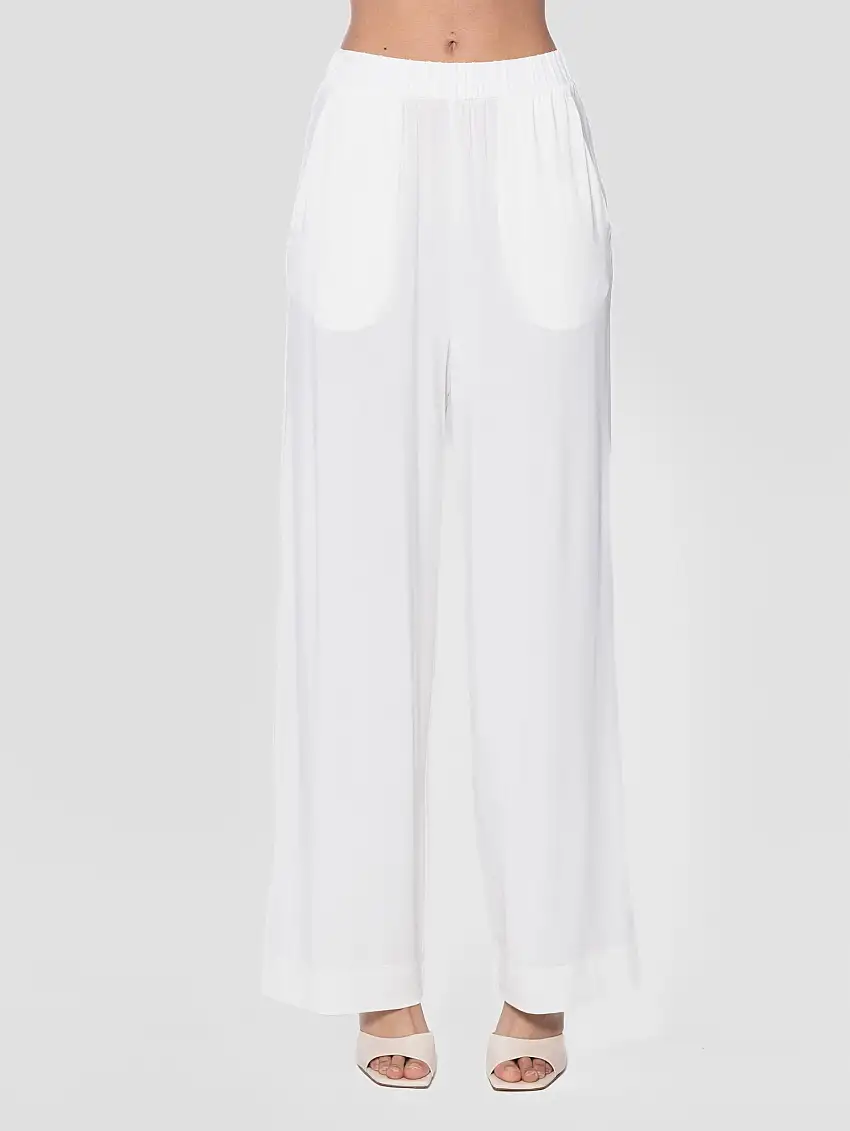 Pantalone Cropped in Viscosa Crepe Savio Bianco
