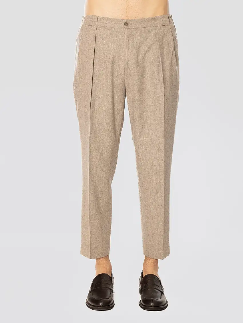 Pantaloni in Flanella con Pinces Yuta