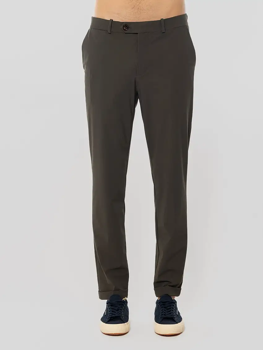 Pantaloni Chino in Tessuto Surflex Stretch Verde