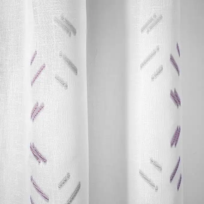 Tessuto velo bianco con righe rosa e grigie