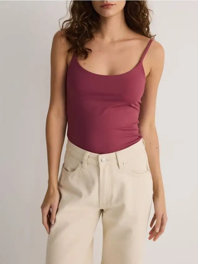 Top liscio con spalline Colore malva