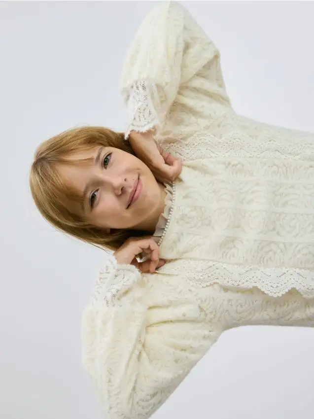 Top traforato Colore nude