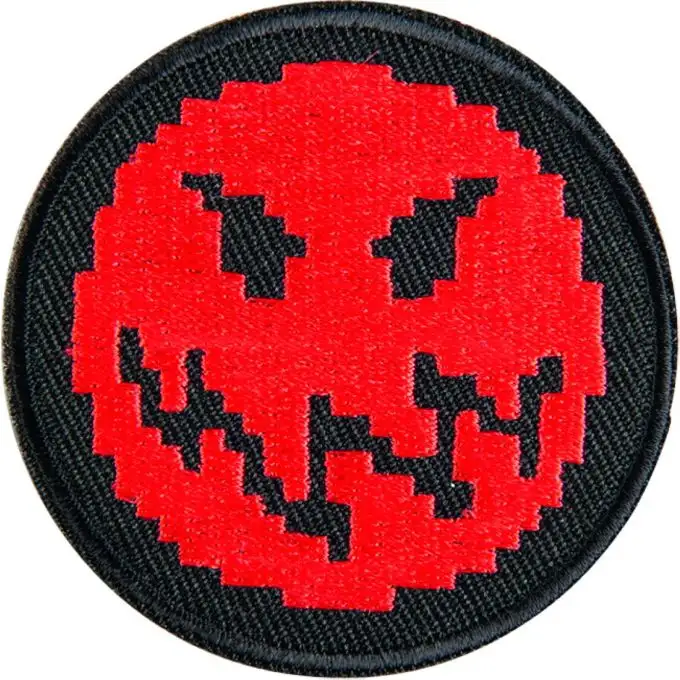 bottone mostro rosso