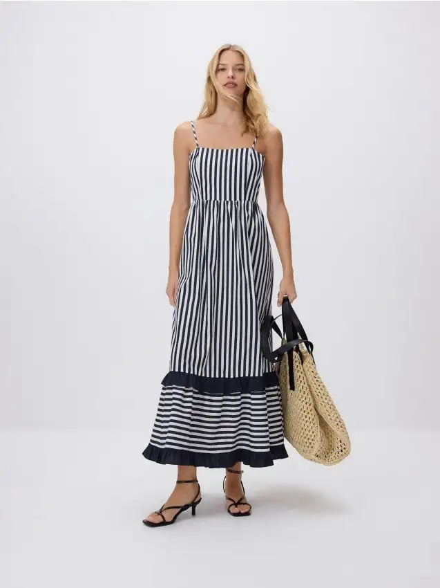 Maxi abito a righe Colore blu scuro