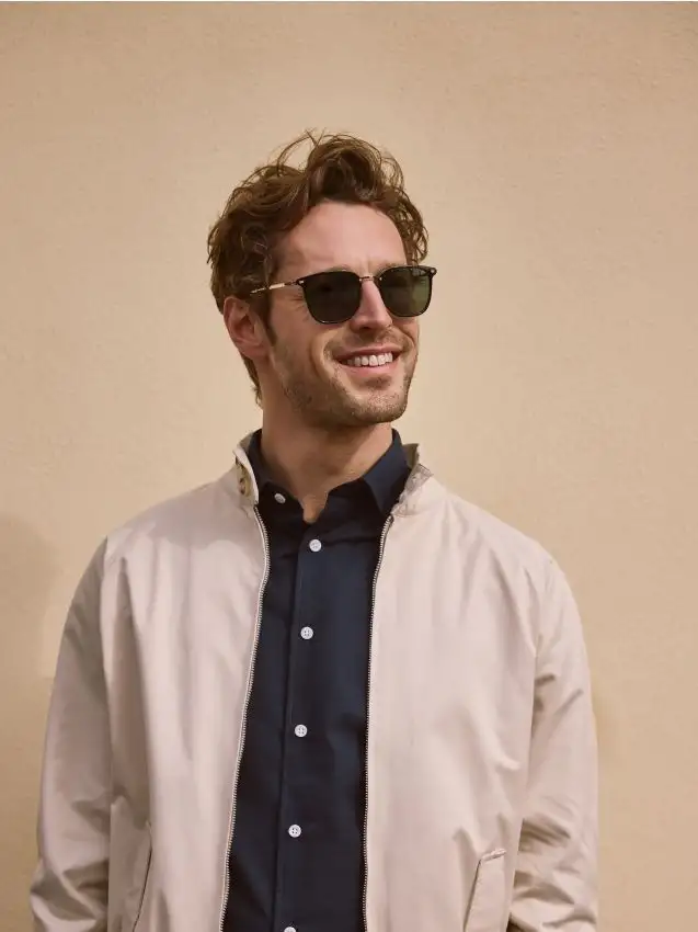 Occhiali da sole Colore verde scuro