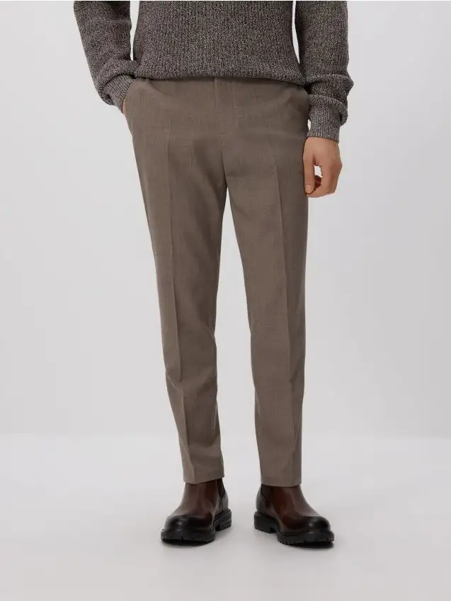 Pantaloni chino slim in misto viscosa Colore caffè