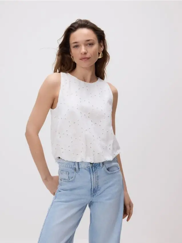 Top traforato Colore bianco