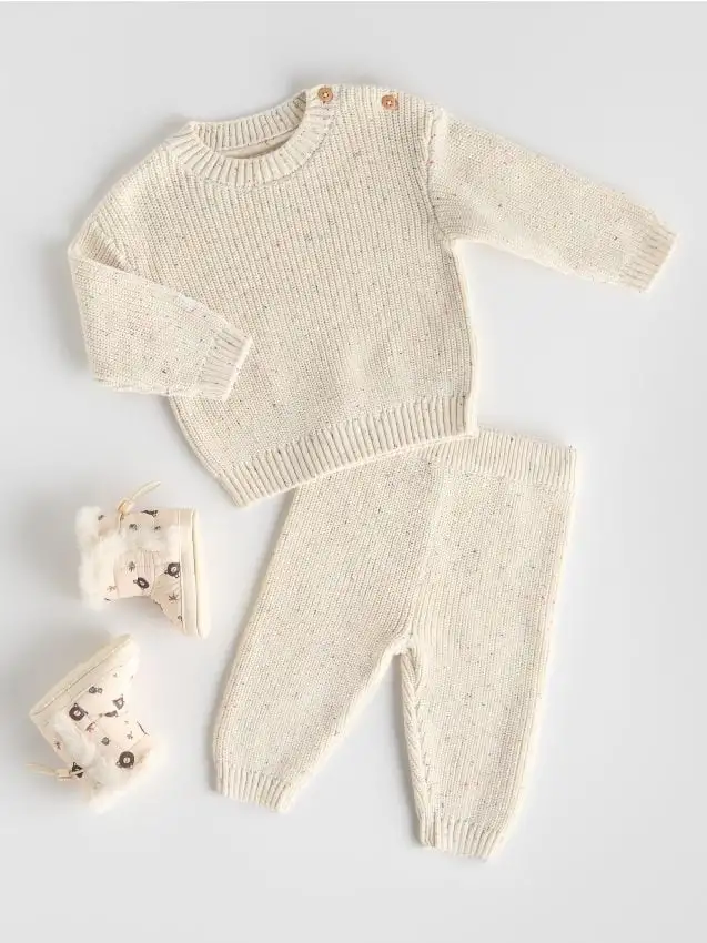 Completo in maglia Colore panna