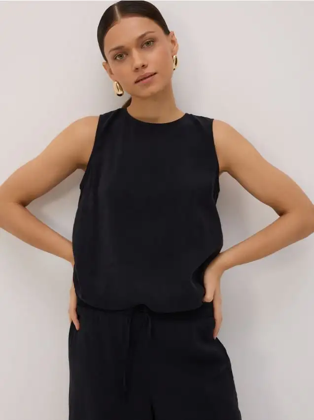 Top liscio in misto modal Colore nero