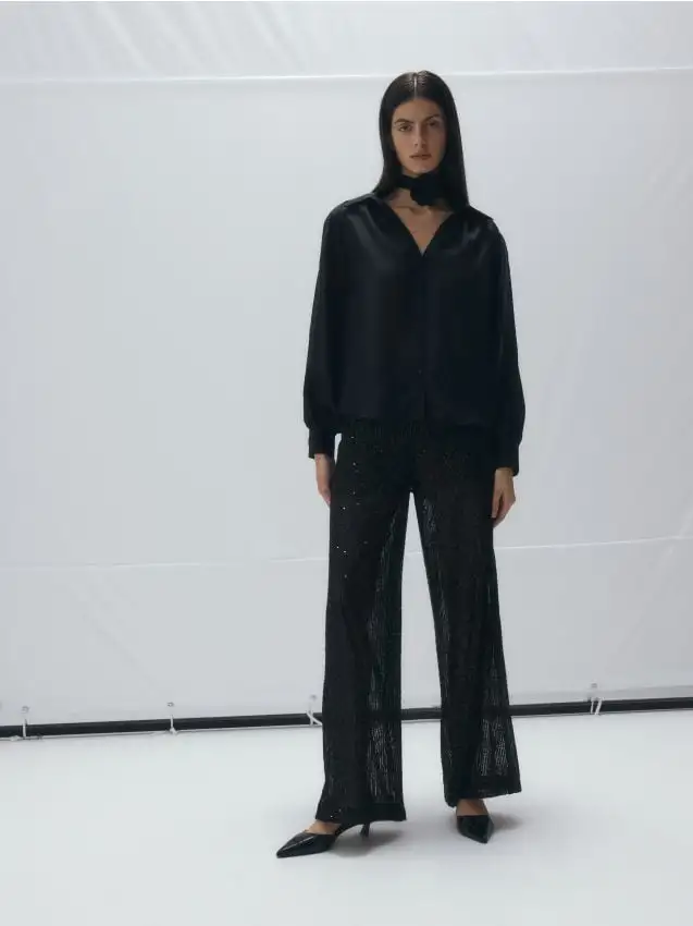 Pantaloni a paillette Colore nero