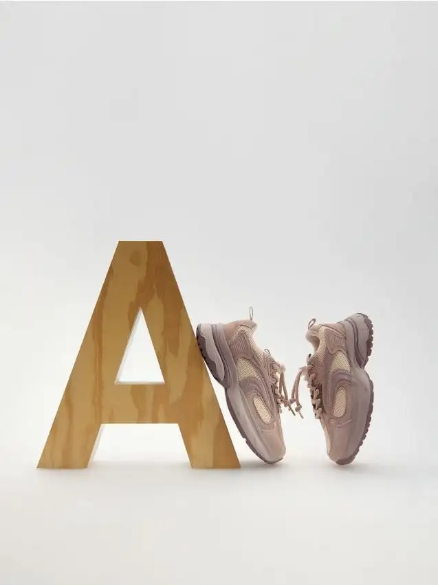 Scarpe sportive Colore rosa pastello