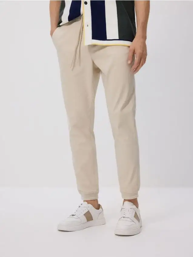 Jogger slim Colore nude