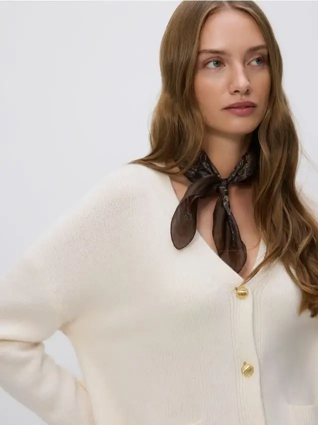 Cardigan in lana Colore nude