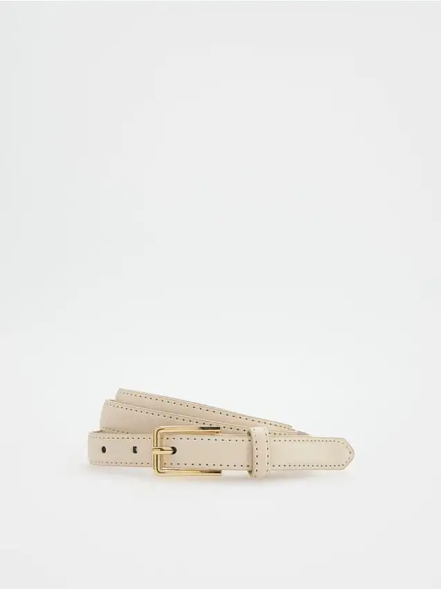 Cintura sottile con fibbia Colore panna