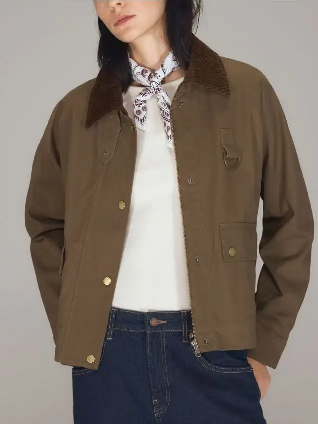 Giacca con collo in velluto a coste Colore verde