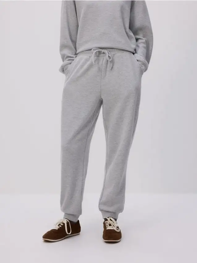 Pantaloni tuta con coulisse Colore grigio chiaro