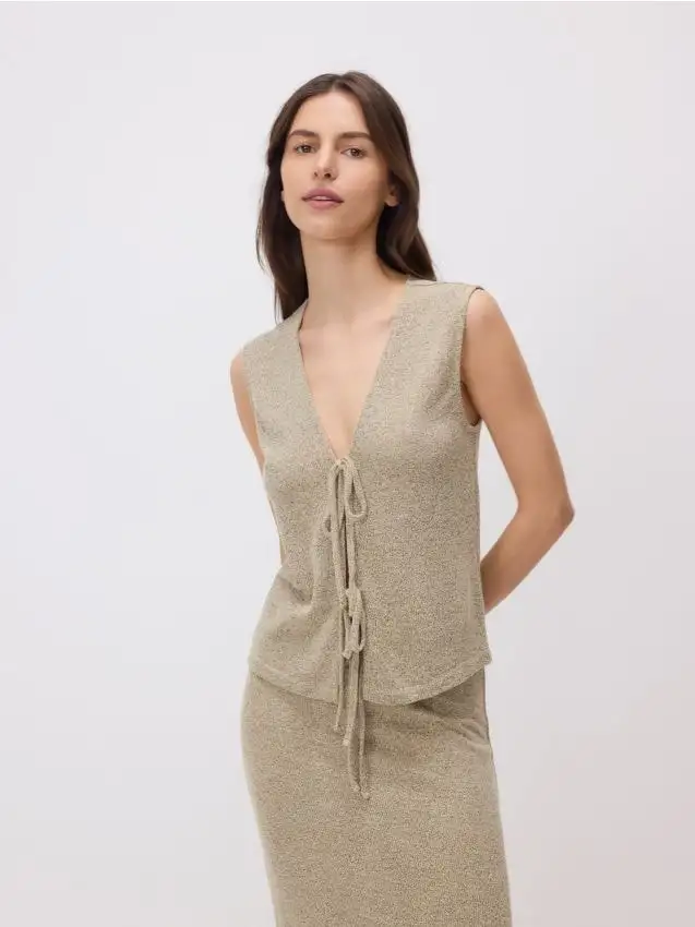 Blusa atada con viscosa Colore beige