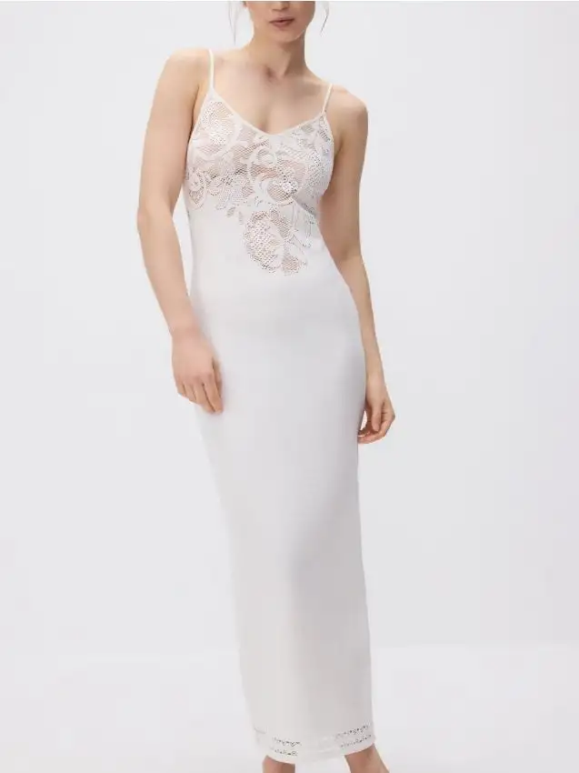 Vestito con pizzo Colore bianco