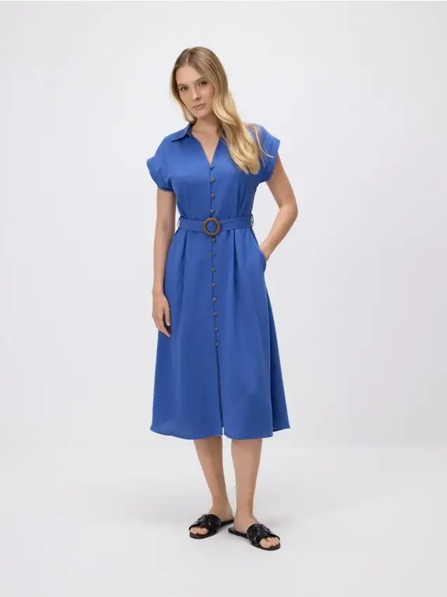 Vestito con cintura a catena Colore blu