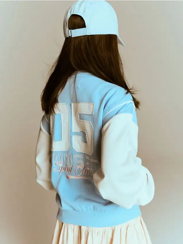 Giacca bomber ricamata Colore blu