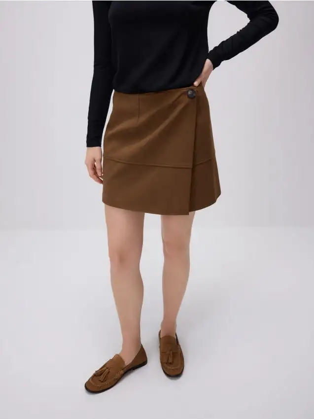 Minigonna effetto scamosciato Colore marrone dorato