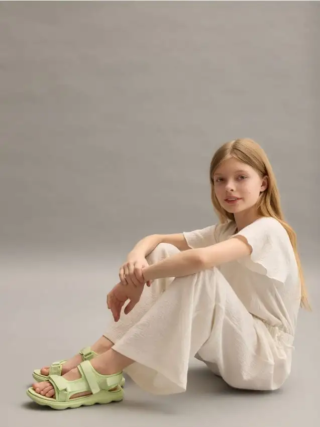 Sandali in gomma Colore verde pallido