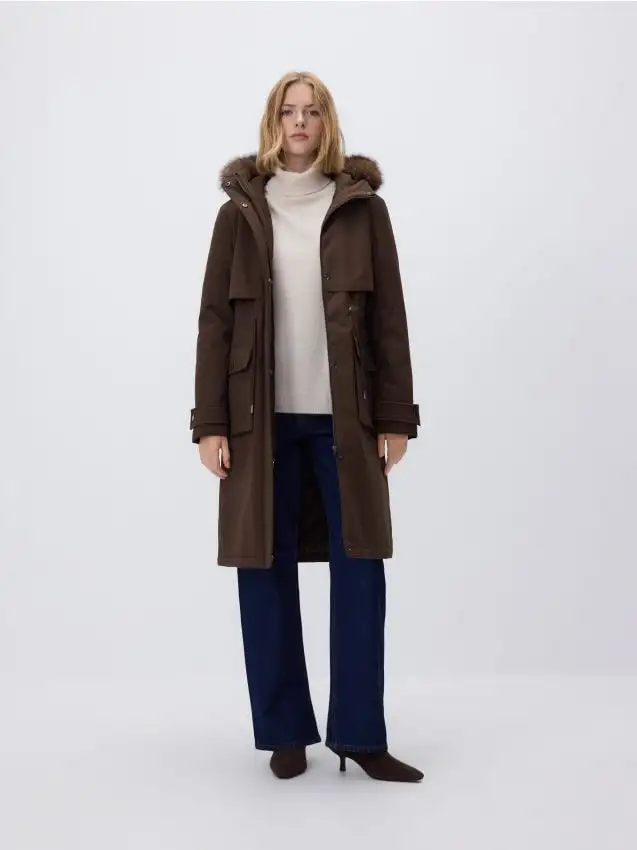 Giacca lunga con cappuccio Colore marrone