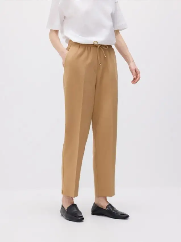 Jogger in viscosa Colore marrone dorato