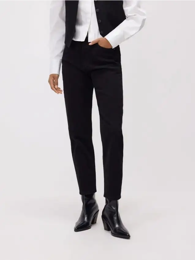 Jeans mom fit slim Colore nero