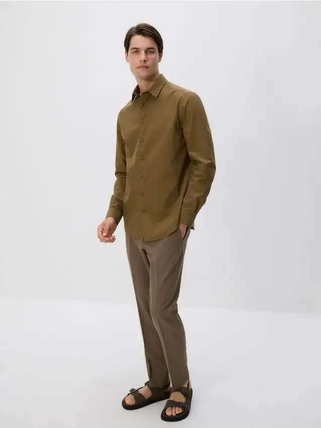 Camicia a taglio standard in misto cotone Colore verde