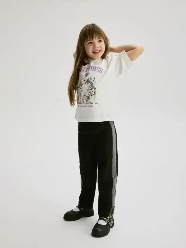 Pantaloni eleganti con banda laterale Colore nero