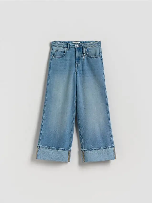 Jeans a gamba larga con orlo risvoltato Colore blu