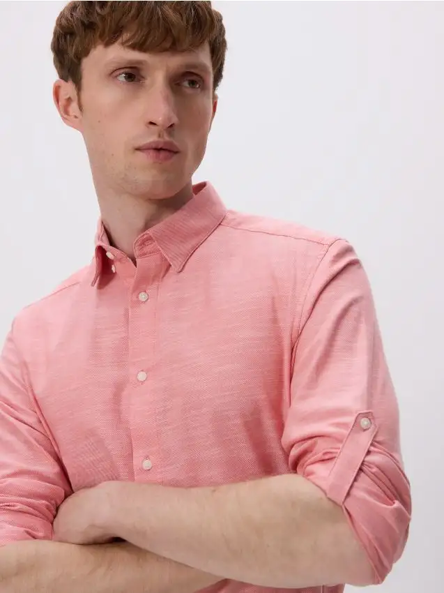 Camicia a taglio standard in misto cotone Colore corallo