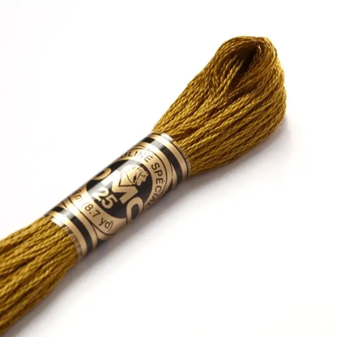 Filato mouliné da ricamo tonalità verdi codice 831