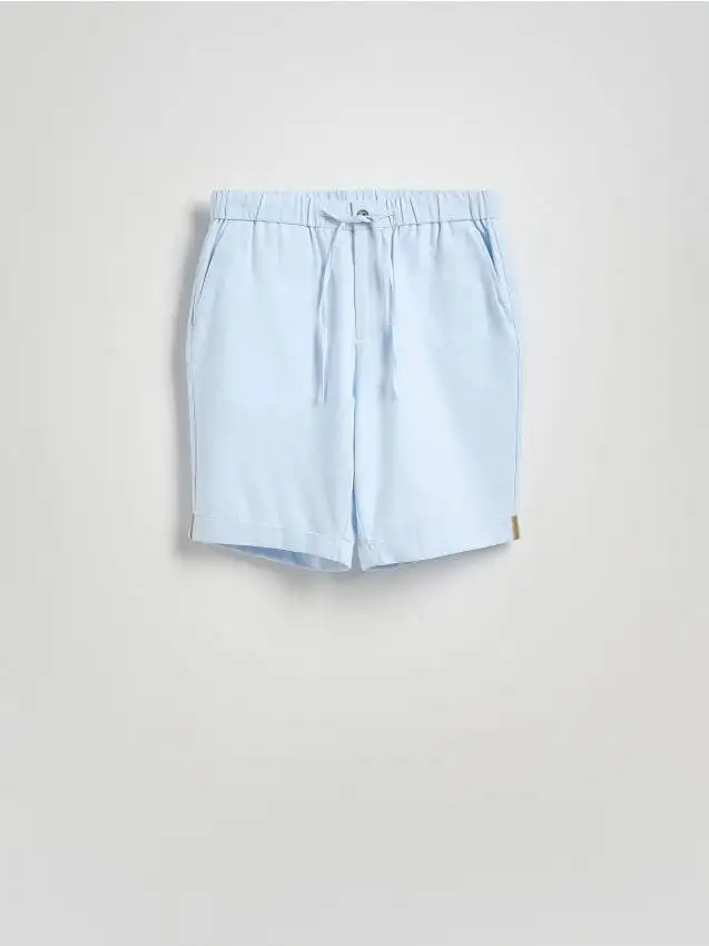 Shorts regular con lino Colore blu pallido