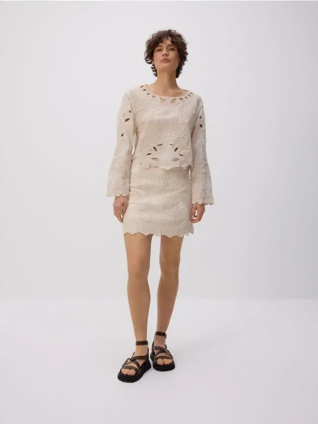 Gonna con ricamo Colore panna