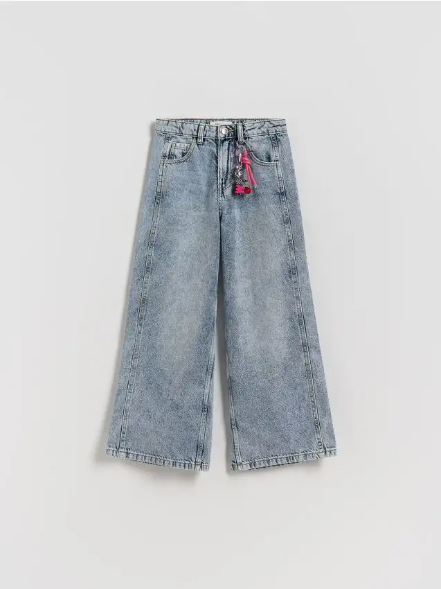 Jeans super ampi con portachiavi Colore blu scuro