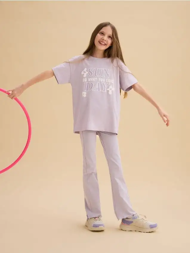 Pantaloni a zampa con stampa Colore lavanda