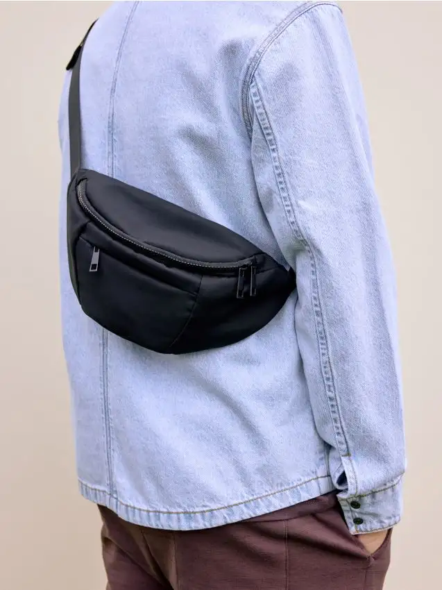 Marsupio Colore nero